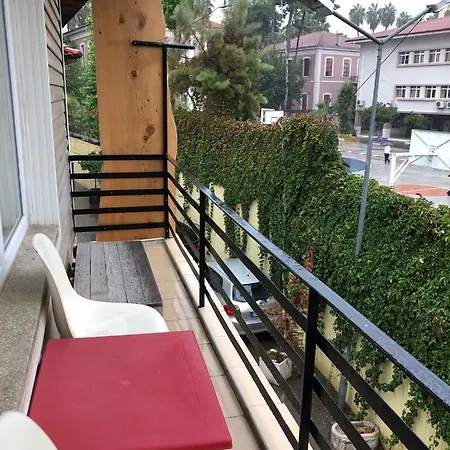 Merkez Kaleiçi Muhteşem Balkonlu