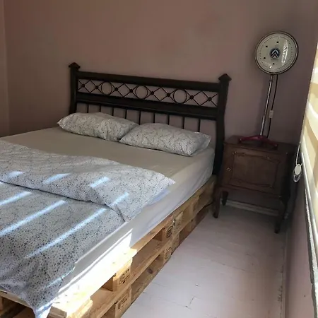 Merkez Kaleici Muhtesem Balkonlu Antalya