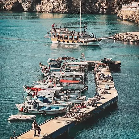 Merkez Kaleici Muhtesem Balkonlu * Antalya