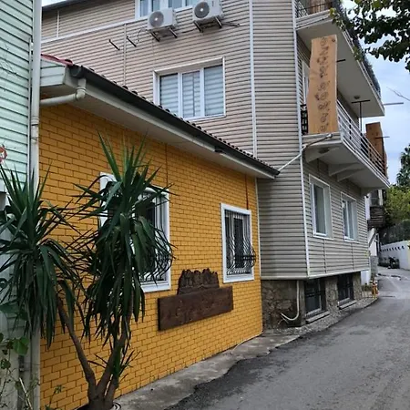 Merkez Kaleiçi Muhteşem Balkonlu Daire Antalya