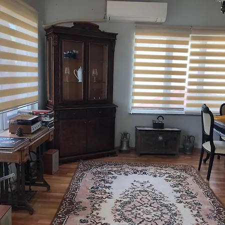 Merkez Kaleiçi Muhteşem Balkonlu * Antalya