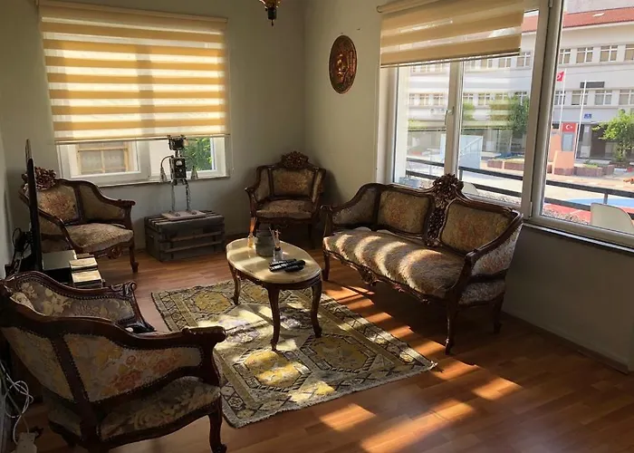 Merkez Kaleici Muhtesem Balkonlu דירה *