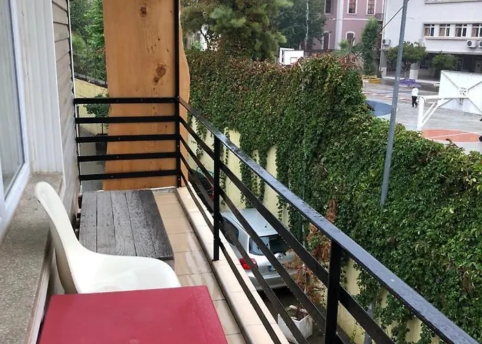 Merkez Kaleici Muhtesem Balkonlu