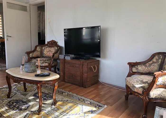 Merkez Kaleici Muhtesem Balkonlu דירה