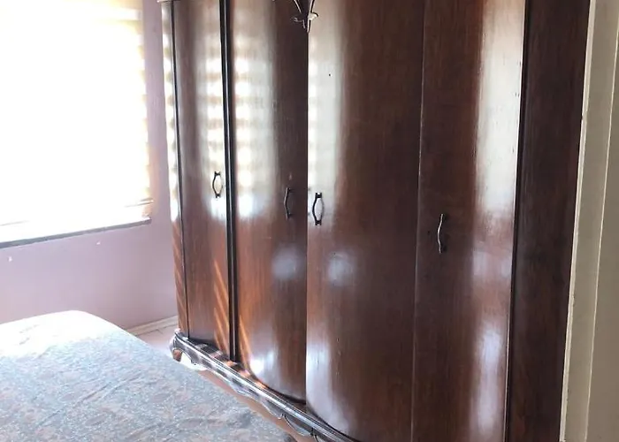 Merkez Kaleici Muhtesem Balkonlu