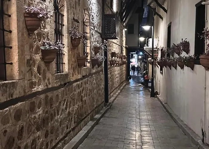 Merkez Kaleici Muhtesem Balkonlu דירה אנטליה