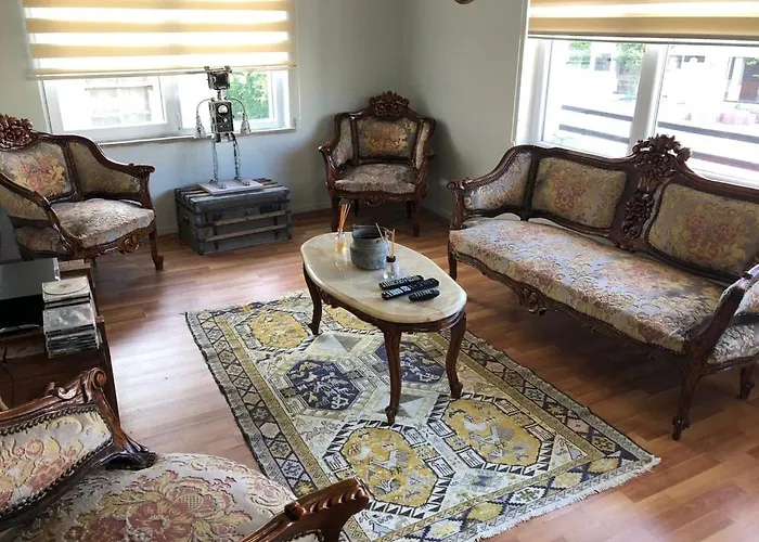 Merkez Kaleici Muhtesem Balkonlu דירה