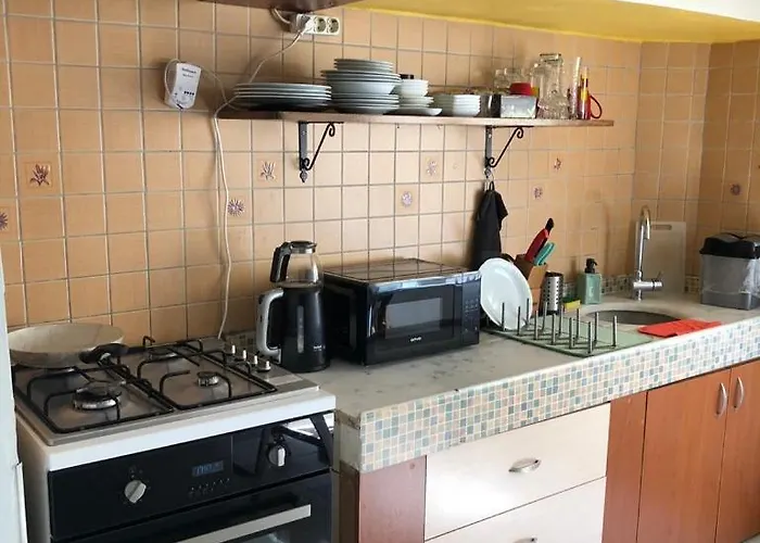 Merkez Kaleici Muhtesem Balkonlu *