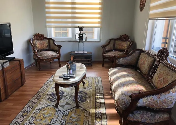 Merkez Kaleici Muhtesem Balkonlu Appartement